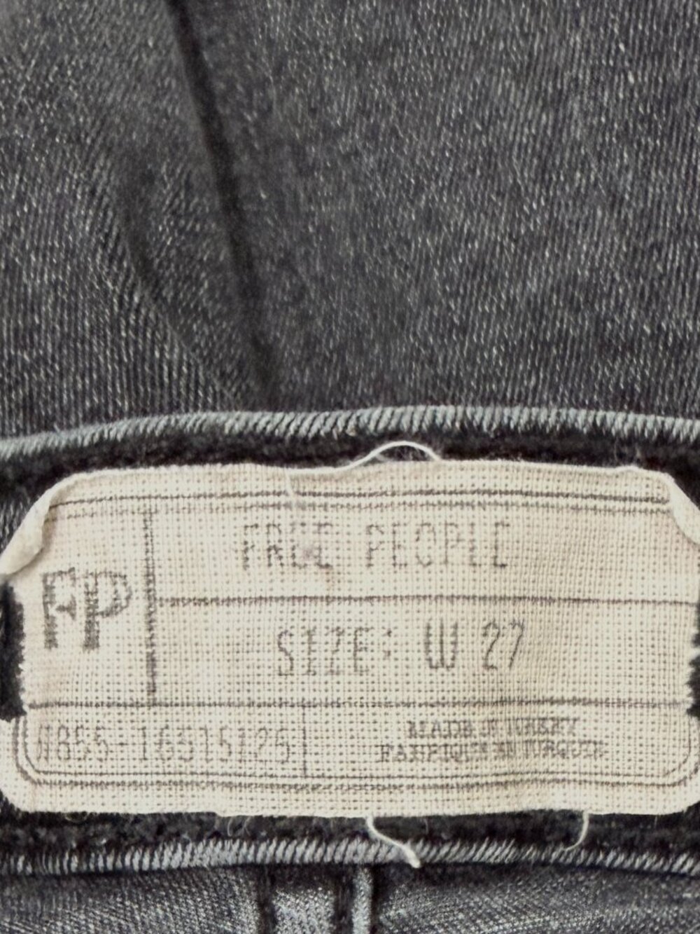 Free People "Destroyed" Black Wash Skinny Jeans - Size 27/US Size 4 - Excellent - Picture 10 of 12